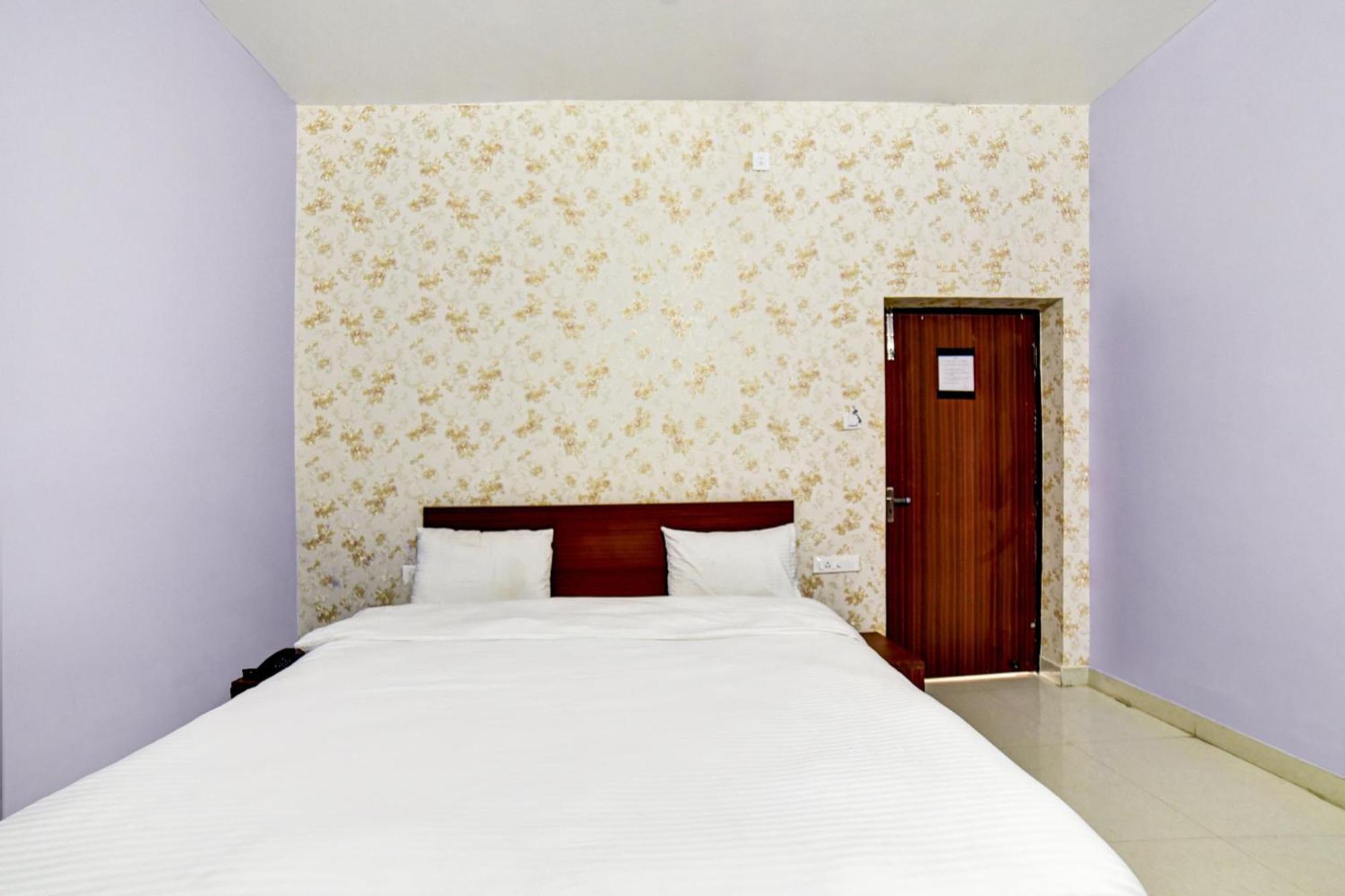 Khagaul Hotel O The Hotel Quaint מראה חיצוני תמונה